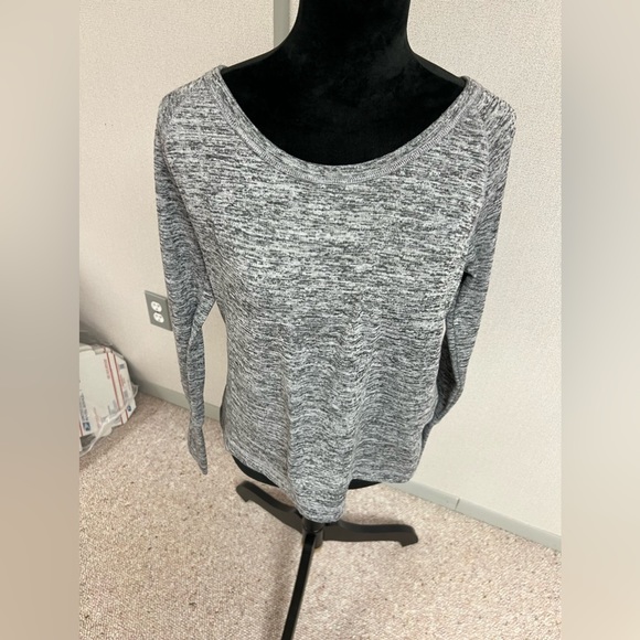 Athleta Tops - Athleta long sleeve